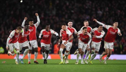 拉亚轻松“点”破14年魔咒！炼狱120分钟造更强枪手